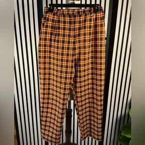 Women’s COLLUSION Plaid Pants sz 6